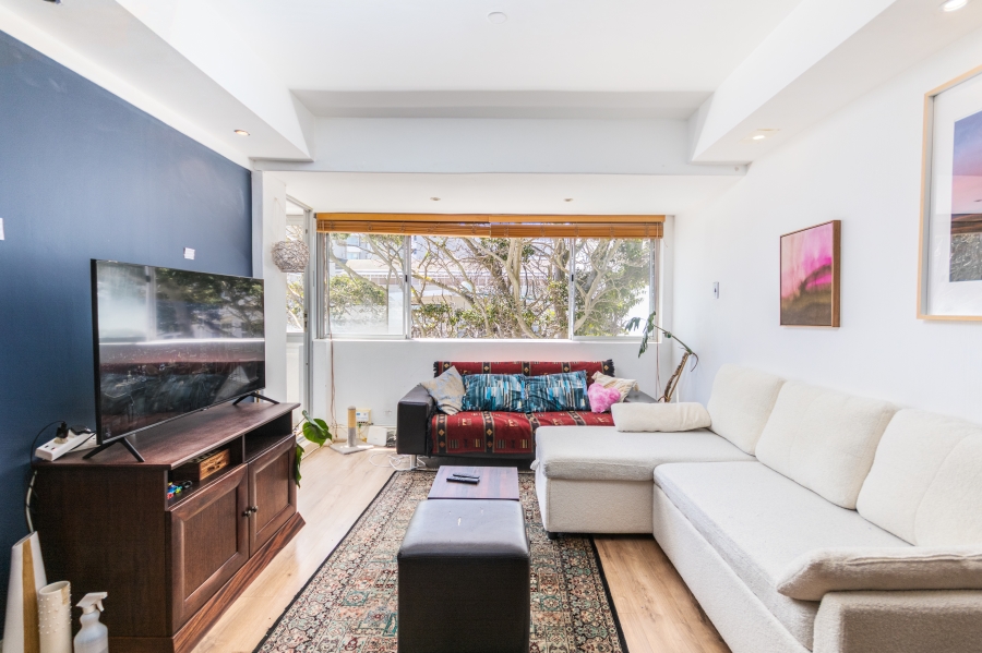 2 Bedroom Property for Sale in Sea Point Western Cape